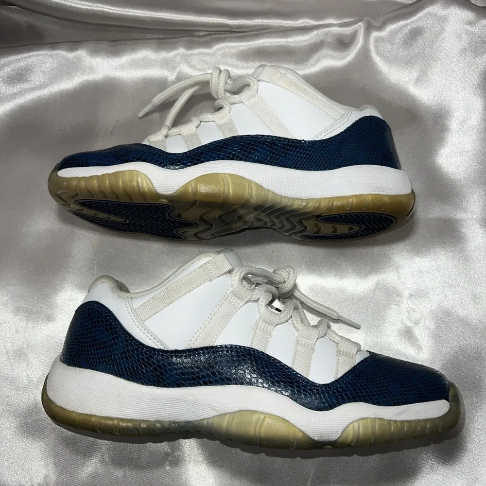 Jordan 11 Retro Low Snakeskin Navy Size 7Y CD6846-102 |‎ Preloved